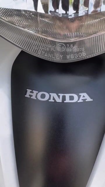 Vision 2024 Cao cấp Smartkey bao sag tên. Mua bán Xe máy tại Thành phố Huế Thừa Thiên Huế được đăng bởi Xe Máy Trường An Phát hình 1