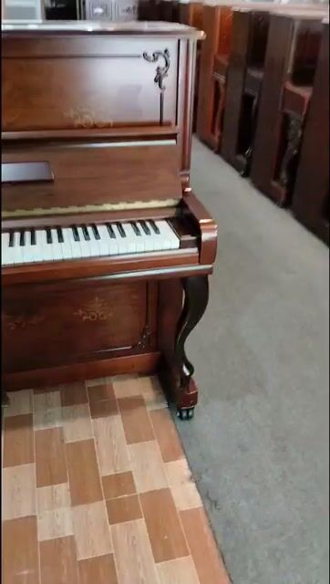 Đàn piano Young Chang Nâu Gỗ Hàn Quốc. Mua bán Nhạc cụ tại Huyện Cần Giuộc Long An được đăng bởi Nhàn Nguyễn hình 1
