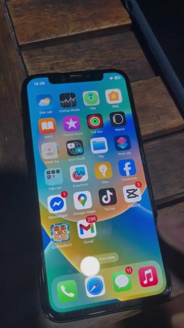 Apple iPhone X quốc tế pin mới 100%. Mua bán Điện thoại tại Quận Thanh Xuân Hà Nội được đăng bởi Anh Đức hình 1