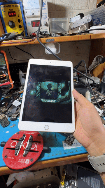 Apple iPad mini 4 32GB Vàng. Mua bán Máy tính bảng tại Thành phố Thủ Dầu Một Bình Dương được đăng bởi LUZY 249 hình 1