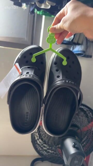 Dép Crocs Unisex Đen size 34-35 Nhật. Mua bán Giày dép tại Quận Ngũ Hành Sơn Đà Nẵng được đăng bởi Mèo hình 1