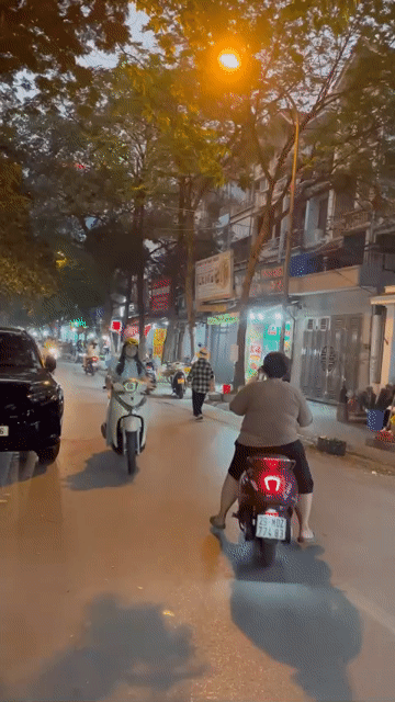 Cho thuê Văn phòng, Mặt bằng kinh doanh Khu đô thị mới Văn Quán Quận Hà Đông Hà Nội diện tích 105 m² giá 35 triệu/tháng