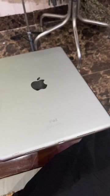 Apple iPad Pro 9.7 inch 128GB Xám. Mua bán Máy tính bảng tại Quận Nam Từ Liêm Hà Nội được đăng bởi Quỳnh hình 1