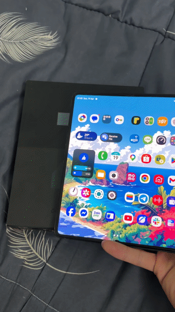 Samsung Galaxy Z Fold 3 k bị hằn vết gập xách tay. Mua bán Điện thoại tại Quận 3 Tp Hồ Chí Minh được đăng bởi Hiếu hình 1