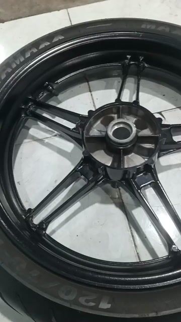 Mâm xe máy Exciter 150 Đen Hợp kim Đã sử dụng. Mua bán Phụ tùng xe tại Quận Tân Bình Tp Hồ Chí Minh được đăng bởi Dat hình 1