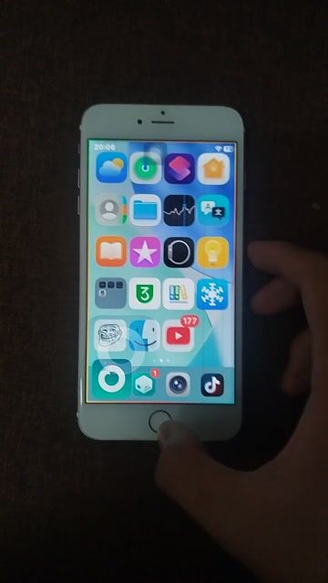 Apple iPhone 6s Plus Trắng. Mua bán Điện thoại tại Quận Hà Đông Hà Nội được đăng bởi Minh Tiến hình 1