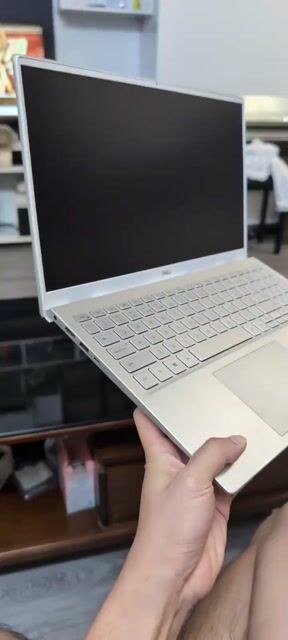 Dell Inspiron 5502 i5-1135G7 15.6 inch 8GB/256GB. Mua bán Laptop tại Quận Hoàn Kiếm Hà Nội được đăng bởi Tiểu Bảo Bảo hình 1