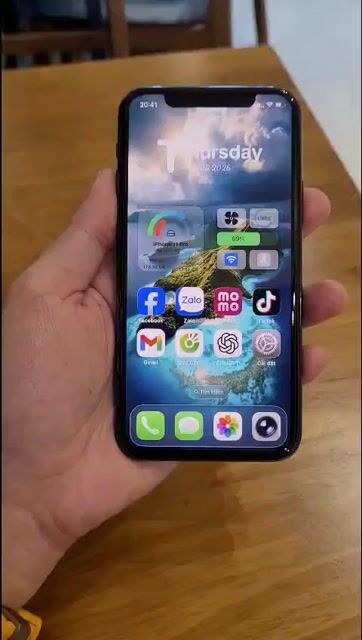 Apple iPhone 11 Pro 256GB. Mua bán Điện thoại tại Quận Bình Tân Tp Hồ Chí Minh được đăng bởi Duy Trần hình 1
