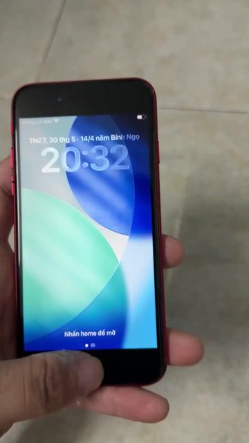 Apple iPhone SE 2020 64GB Đỏ zin chuẩn. Mua bán Điện thoại tại Thành phố Thủ Đức Tp Hồ Chí Minh được đăng bởi Võ Nhân hình 1