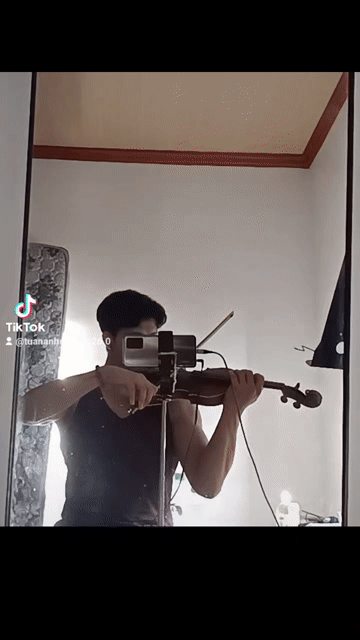 Bán nhanh Đàn Violin 4/4 Nâu Copy Nga Gỗ. Mua bán Nhạc cụ tại Quận Nam Từ Liêm Hà Nội được đăng bởi Tuan Anh Nguyen hình 1