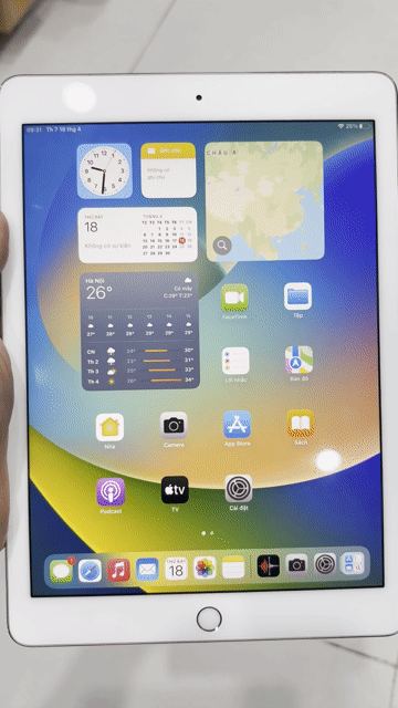 Apple iPad Pro 9.7 32GB Full chức năng. Mua bán Máy tính bảng tại Quận Hai Bà Trưng Hà Nội được đăng bởi Dũng hình 1