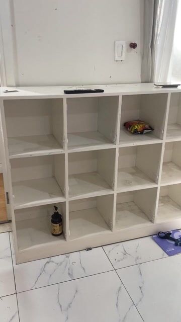 Kệ gỗ trắng ô vuông. Mua bán Tủ, kệ gia đình tại Thành phố Thủ Đức Tp Hồ Chí Minh được đăng bởi Vyvi hình 1