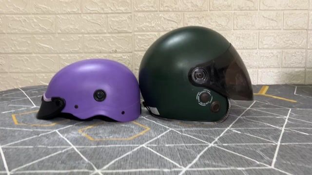 Combo 02 mũ bảo hiểm. Mua bán Phụ tùng xe tại Quận Tân Bình Tp Hồ Chí Minh được đăng bởi Vinh Nguyen hình 1