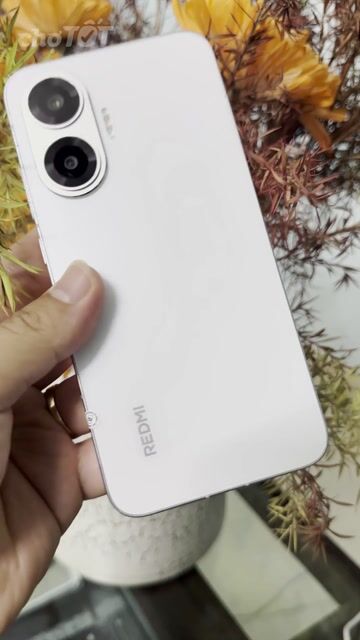 Xiaomi Redmi Turbo 4 Pro 12/256 màu trắng bạc. Mua bán Điện thoại tại Thành phố Nam Định Nam Định được đăng bởi Trí Dũng Store hình 1