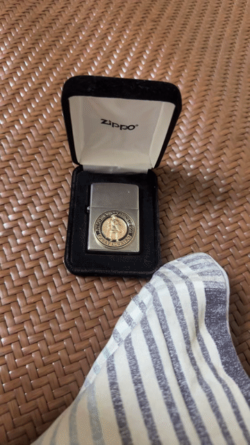 Bật lửa Zippo Bạc 2021 Kim loại. Mua bán Đồ sưu tầm, đồ cổ tại Quận Cầu Giấy Hà Nội được đăng bởi Nguyễn Công Minh hình 1