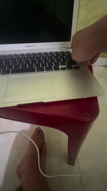 Apple Macbook Air Bạc Hỏng. Mua bán Laptop tại Huyện Việt Yên Bắc Giang được đăng bởi Đồ Cũ Nhật Bãi Japan hình 1