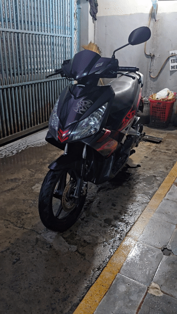Honda Air Blade Thái 2012 Đen đỏ. Mua bán Xe máy tại Quận 6 Tp Hồ Chí Minh được đăng bởi Fantasy hình 1