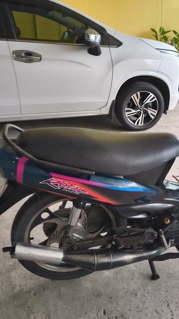 Suzuki Royal màu Xanh đen. Mua bán Xe máy tại Thị xã Giá Rai Bạc Liêu được đăng bởi huỳnh anh tuấn hình 1