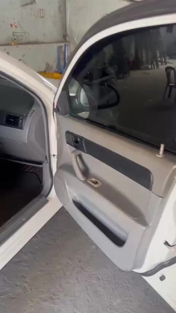 Chevrolet Lacetti 2004 Trắng xe rất đẹp. Mua bán Ô tô tại Quận Bình Thạnh Tp Hồ Chí Minh được đăng bởi Phan thị thắm hình 1