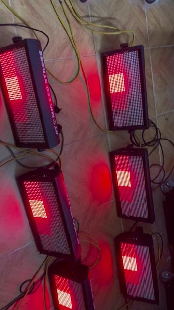 Đèn LED Strobe ATOMIC Đen. Mua bán Đèn tại Quận Cầu Giấy Hà Nội được đăng bởi Luan hình 1
