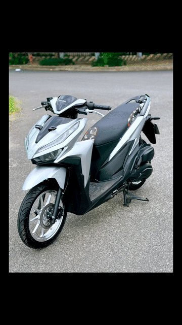 Honda Vario 125 Bạc. Mua bán Xe máy tại Quận Liên Chiểu Đà Nẵng được đăng bởi Thanh Thao Luong hình 1