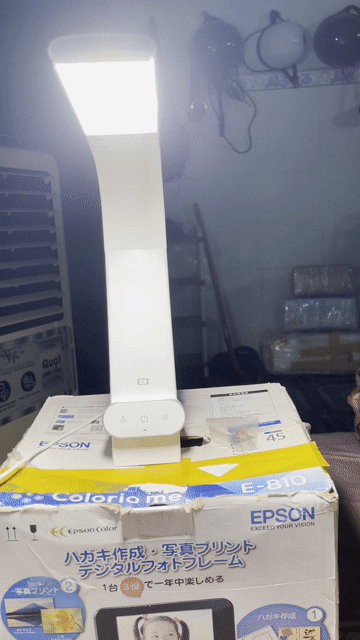Đèn bàn LED Trắng Nhật Bản. Mua bán Đèn tại Huyện Bình Chánh Tp Hồ Chí Minh được đăng bởi Thu Yumi hình 1