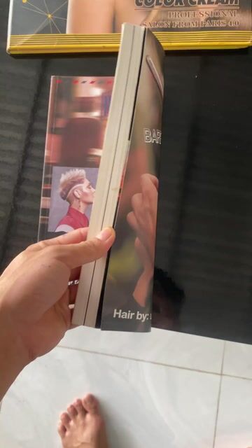 Sách Barber & Hair Tattoo cũ. Mua bán Sách tại Huyện Cái Bè Tiền Giang được đăng bởi Đông platium hình 1