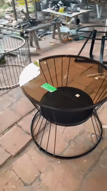 Bàn trà Kính cường lực Đen. Mua bán Bàn ghế tại Huyện Vĩnh Tường Vĩnh Phúc được đăng bởi Nội thất kiều my hình 1