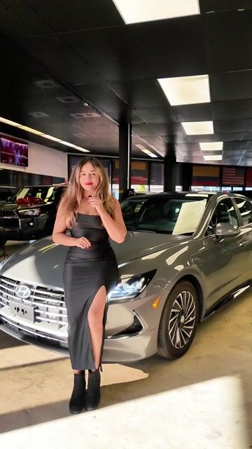 2022 Hyundai Sonata Hybrid video thumbnail