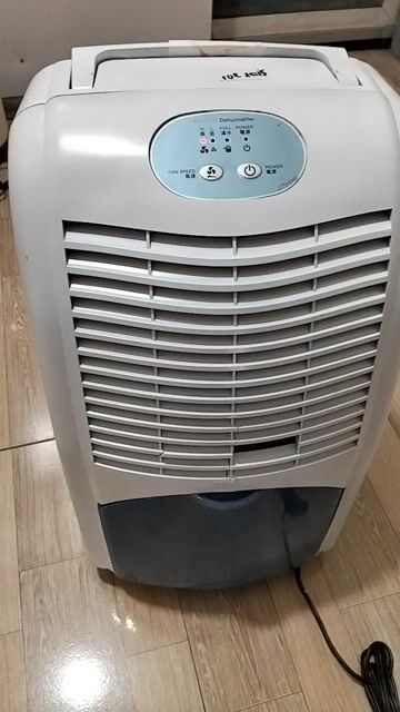 Máy hút ẩm German Pool DH-310. Mua bán Nội thất, đồ gia dụng khác tại Quận Dương Kinh Hải Phòng được đăng bởi Gia dung Viêt Nhật HP hình 1