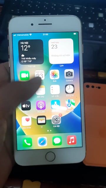 Apple iPhone 8 Plus 64GB Vàng Gold LL/A Qte. Mua bán Điện thoại tại Quận Bình Thạnh Tp Hồ Chí Minh được đăng bởi Tý lớn classic hình 1