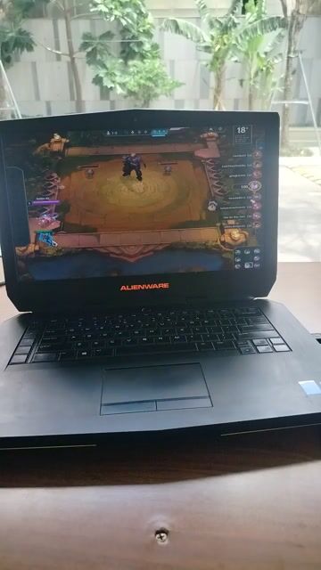 Laptop Gaming Alienware. Mua bán Laptop tại Quận 7 Tp Hồ Chí Minh được đăng bởi La La hình 1