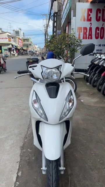 Honda Vision 2023 trắng đen ( hỗ trợ góp ). Mua bán Xe máy tại Huyện Chợ Mới An Giang được đăng bởi Cửa hàng xe Thiên Phước 2 hình 1