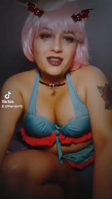 Model - kath111111 footjob