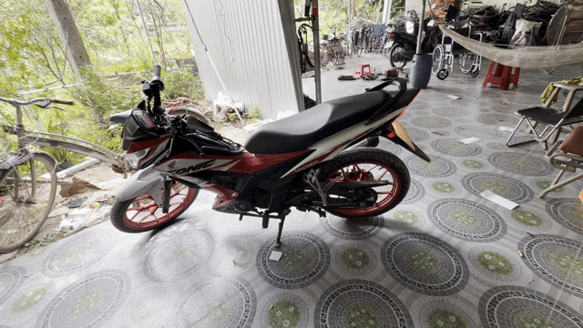 Honda Sonic 150 2024 Đỏ 12300 km. Mua bán Xe máy tại Huyện Vũng Liêm Vĩnh Long được đăng bởi nghia huynh hình 1