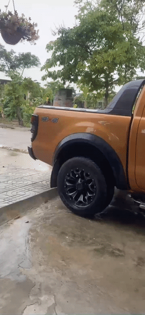 Ford Ranger Wildtrak 2018 Đỏ cam. Mua bán Ô tô tại Huyện Yên Thành Nghệ An được đăng bởi Lâm Mê Gái hình 1
