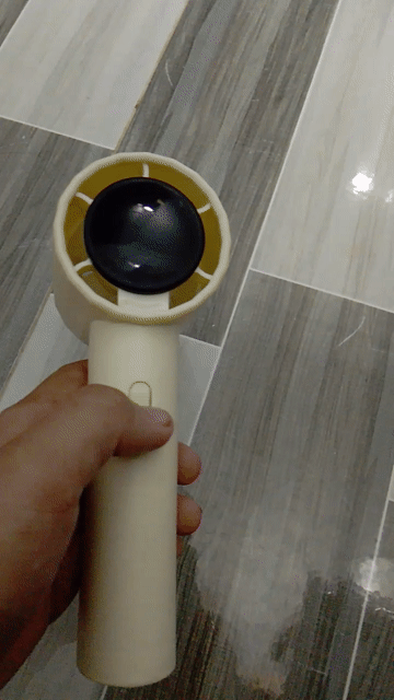 Quạt điện mini màu Kem mới tặng dây sạc pin. Mua bán Quạt tại Huyện Thạnh Hóa Long An được đăng bởi Quyen Le hình 1