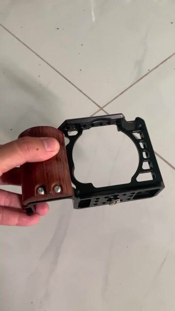 Khung máy ảnh SmallRig A6000-6400. Mua bán Máy ảnh, Máy quay tại Thành phố Dĩ An Bình Dương được đăng bởi Cậu Ba Joon hình 1