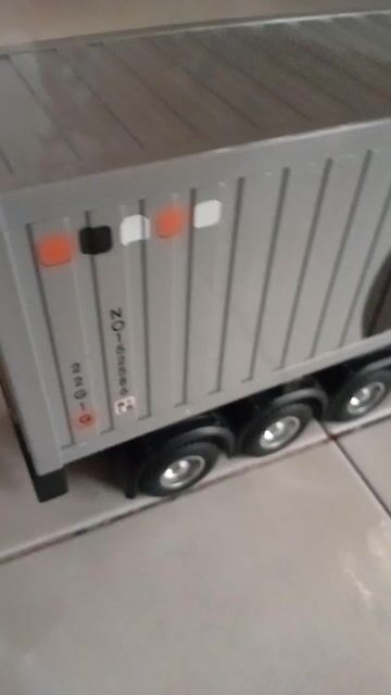 xe đồ chơi cho bé xe container to dài xịn. Mua bán Mẹ và bé tại Quận 7 Tp Hồ Chí Minh được đăng bởi Bông cỏ may hình 1