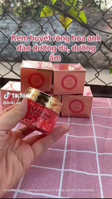 Kem dưỡng da nữ 益若翼. Mua bán Phụ kiện thời trang khác tại Huyện Châu Thành Trà Vinh được đăng bởi ngocanh lam hình 1