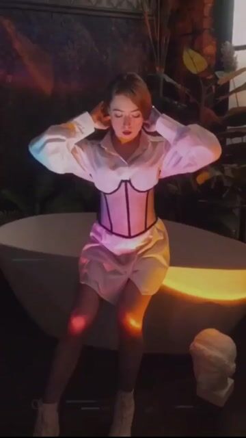 Model - Roxy Foxy redhead