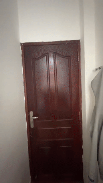 Cho thuê Phòng trọ Quận 1 Tp Hồ Chí Minh diện tích 28 m² giá 5,8 triệu/tháng