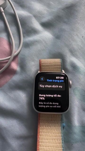Apple Watch series s5 Esim LTE A2156 40mm. Mua bán Thiết bị đeo thông minh tại Quận Tân Phú Tp Hồ Chí Minh được đăng bởi Hieu Huynh hình 1