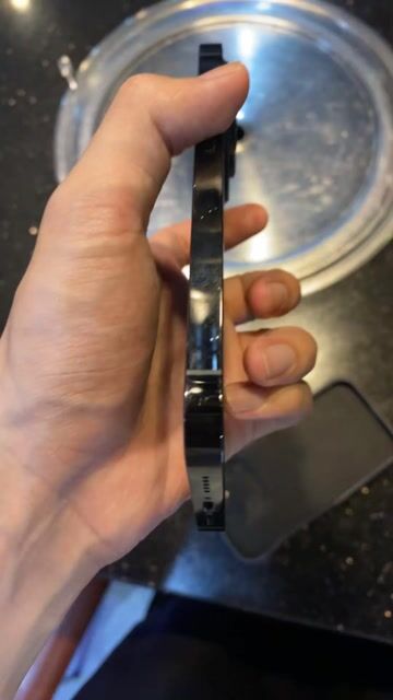 Apple iPhone 14 Pro Đen. Mua bán Điện thoại tại Quận Sơn Trà Đà Nẵng được đăng bởi Lê Bảo Chung hình 1