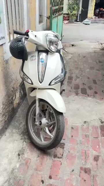 Piaggio Liberty iGet One 2020 Trắng. Mua bán Xe máy tại Quận Hoàng Mai Hà Nội được đăng bởi Ly Hà hình 1