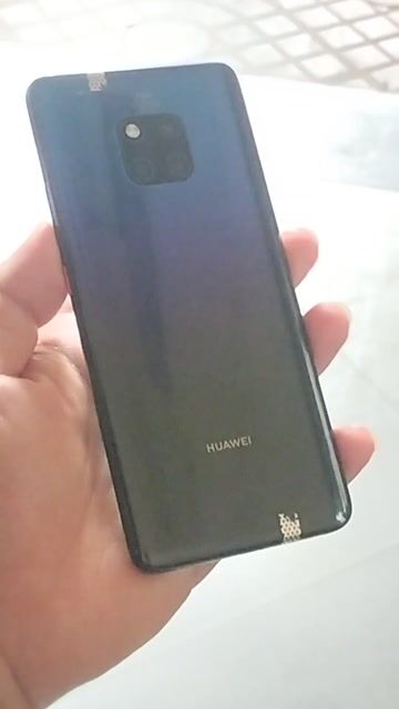 Huawei Mate 20 Pro 128GB Xanh. Mua bán Điện thoại tại Quận Tây Hồ Hà Nội được đăng bởi Long Lotus hình 1