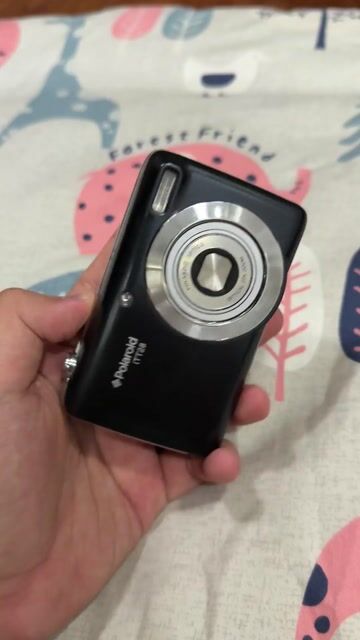 Máy ảnh Polaroid iTT28 Đen và Đỏ. Mua bán Máy ảnh, Máy quay tại Quận 10 Tp Hồ Chí Minh được đăng bởi Guluuu hình 1