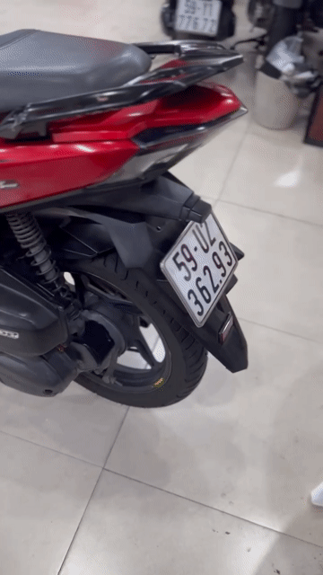 Honda Air Blade 2021 Đỏ Sport.BSTP.Xe đẹp giá tốt. Mua bán Xe máy tại Quận 6 Tp Hồ Chí Minh được đăng bởi Cửa Hàng Xe Máy Hoà Bùi hình 1