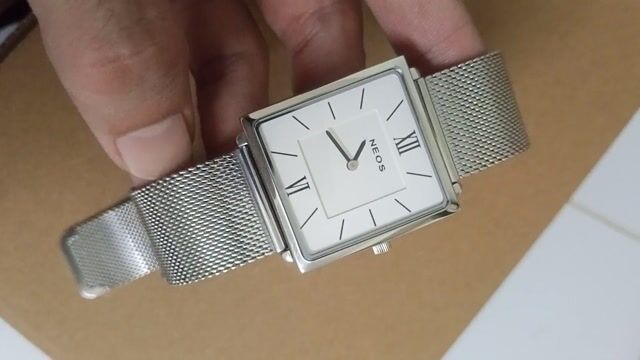 Đồng hồ Neos M40674 Nam Kính Sapphire. Mua bán Đồng hồ tại Thành phố Vũng Tàu Bà Rịa - Vũng Tàu được đăng bởi Ngày đầy nắng hình 1
