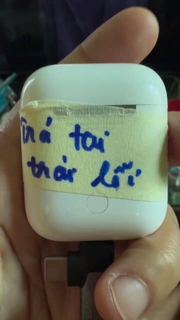 Tai nghe Apple AirPods 2 Trắng Đã sử dụng. Mua bán Tivi, Âm thanh tại Quận 5 Tp Hồ Chí Minh được đăng bởi Nguyễn Sĩ Hoàng hình 1